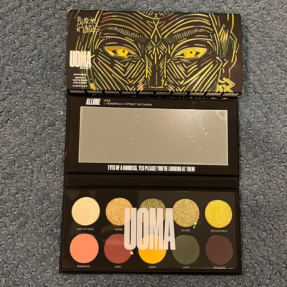 UOMA Beauty BLACK MAGIC Eyeshadow Palette